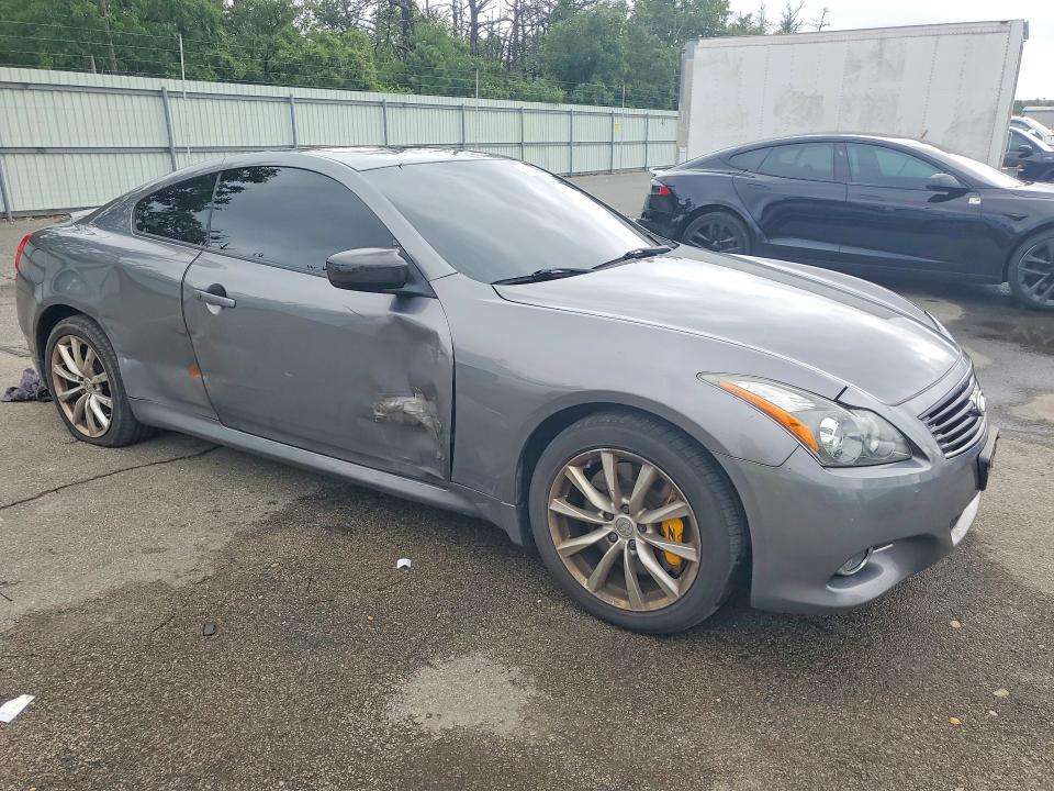 64647786 :رقم المزاد ، JN1CV6EL8EM131815 vin ، 2014 Infiniti Q60 Coupe مزاد بيع