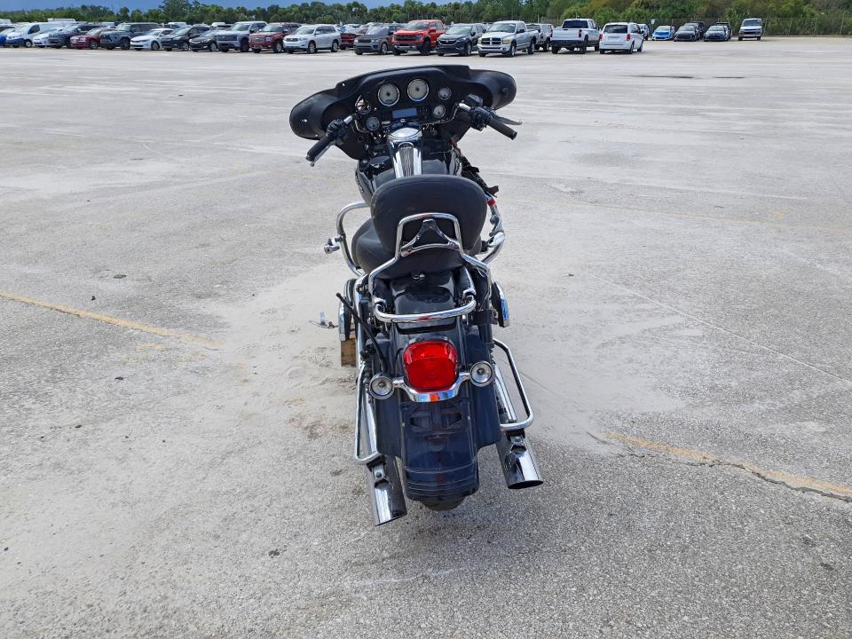 67174956 :رقم المزاد ، 1HD1KAV116Y662331 vin ، 2006 Harley-davidson Flhx مزاد بيع