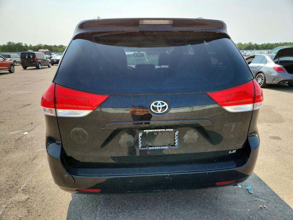 Продажа на аукционе авто 2013 Toyota Sienna, vin: 5TDKK3DC1DS331259, номер лота: 65013786