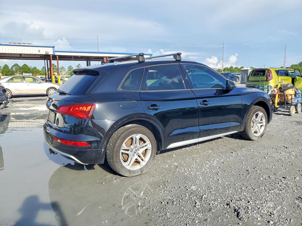 66390776 :رقم المزاد ، WA1ANAFY4J2183332 vin ، 2018 Audi Q5 مزاد بيع