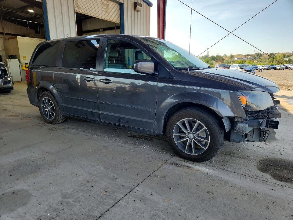 Продаж на аукціоні авто 2015 Dodge Grand Caravan, vin: 2C4RDGEG3FR616932, номер лоту: 65673856