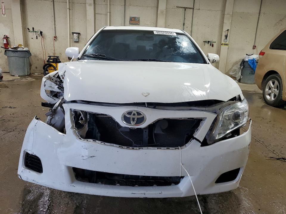 Продажа на аукционе авто 2011 Toyota Camry, vin: 4T1BF3EK7BU647442, номер лота: 65320556