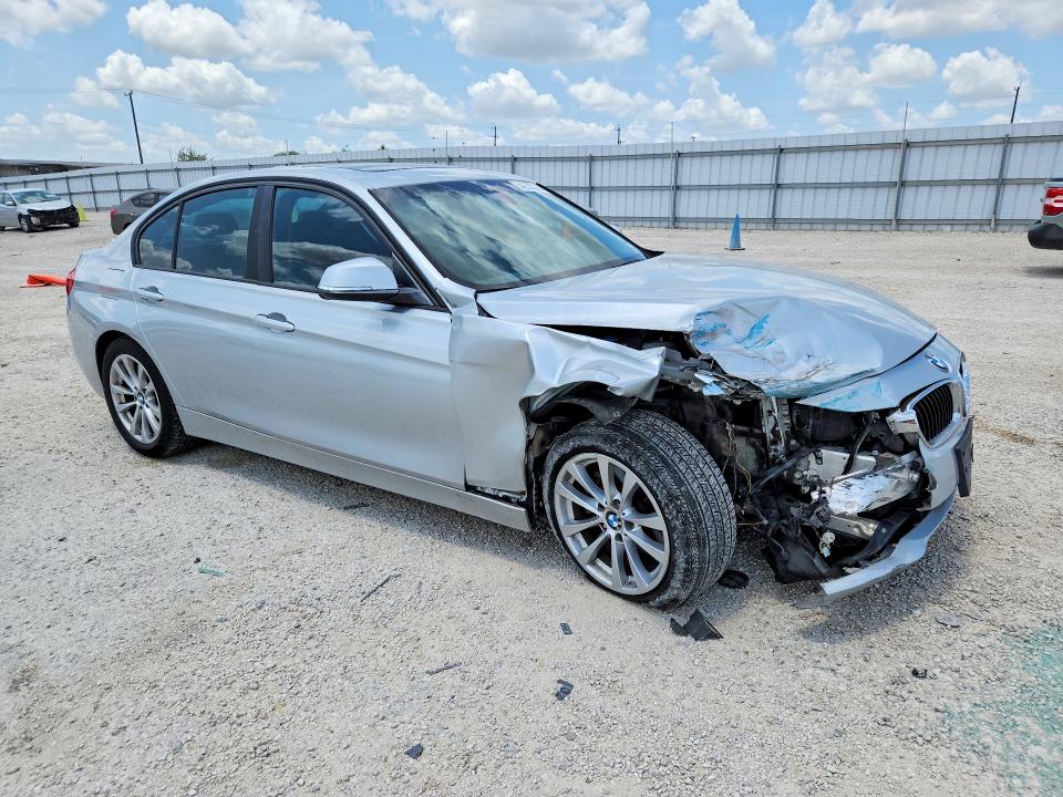 Aukcja sprzedaży 2016 Bmw 320, vin: WBA8E1G59GNU12245, numer aukcji: 64232216