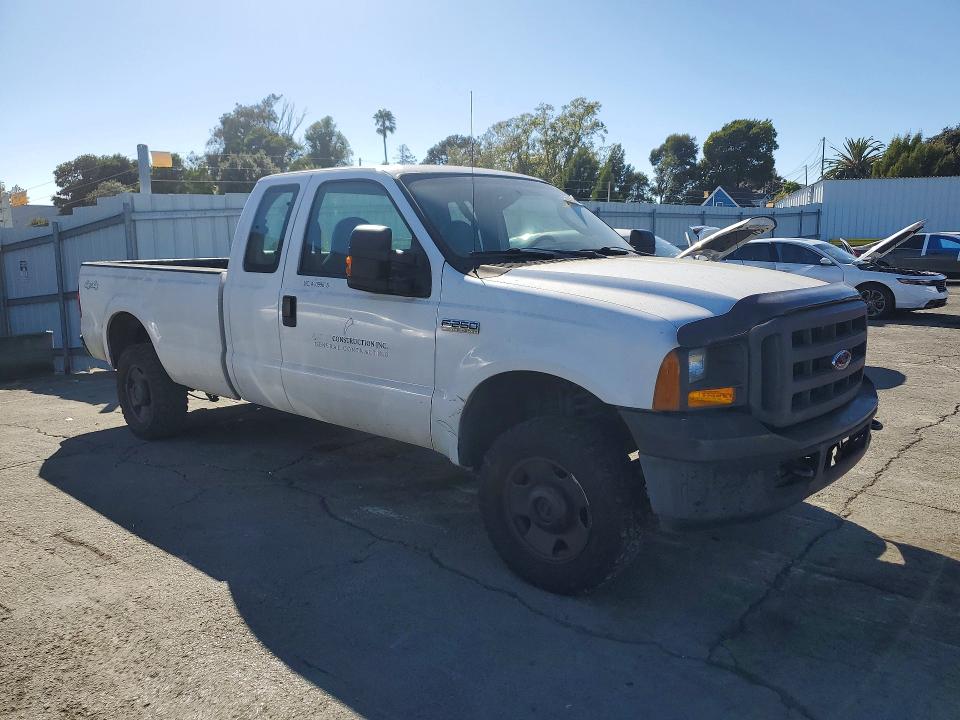 64230326 :رقم المزاد ، 1FTSX21526ED59517 vin ، 2006 Ford F250 مزاد بيع