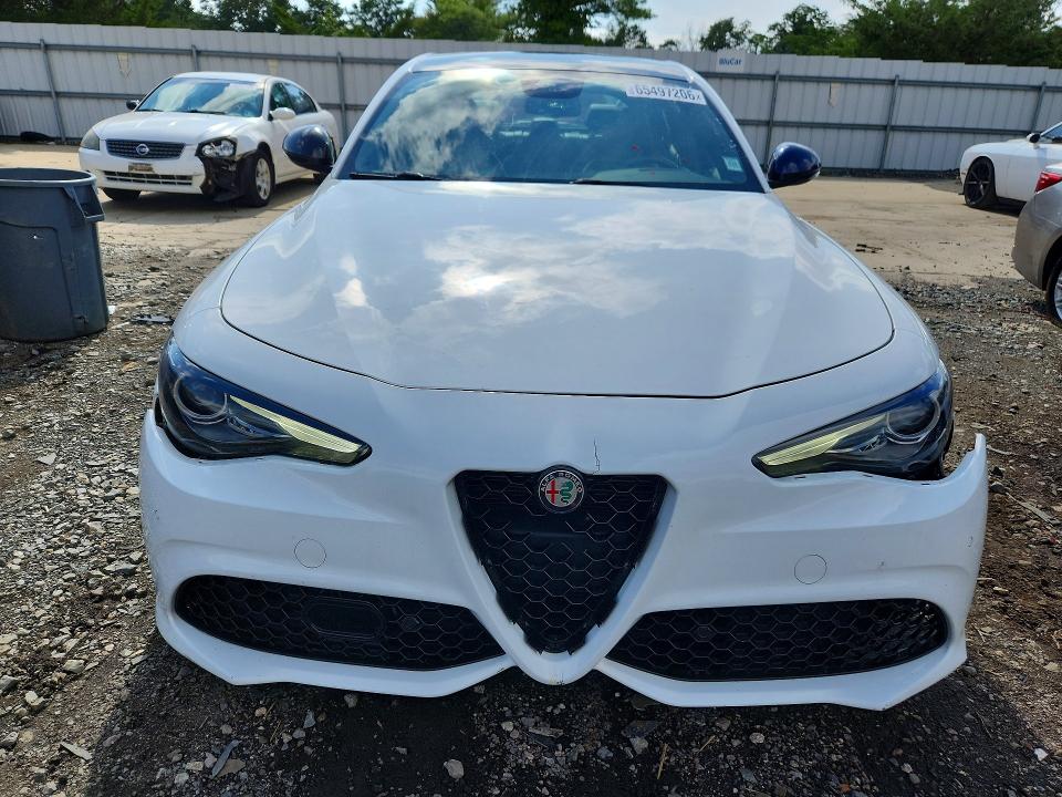 Продаж на аукціоні авто 2022 Alfa Romeo Giulia, vin: ZARFANBN1N7655057, номер лоту: 65497206