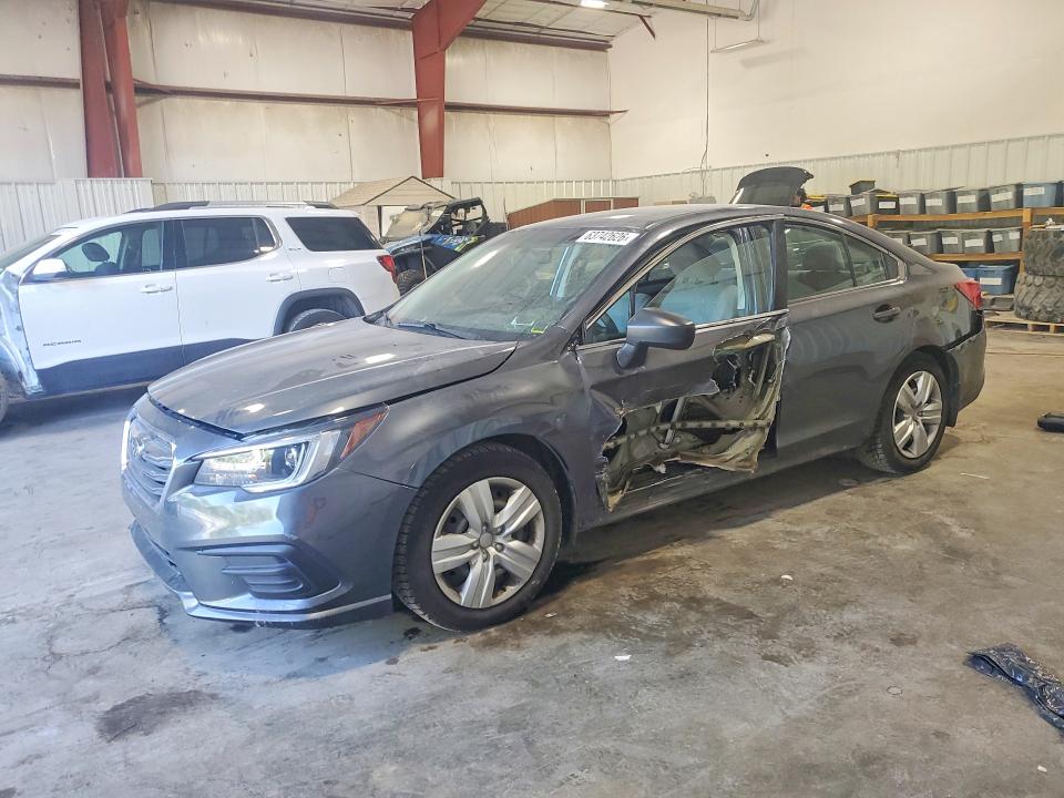 Продаж на аукціоні авто 2018 Subaru Legacy, vin: 4S3BNAA69J3032366, номер лоту: 63742626