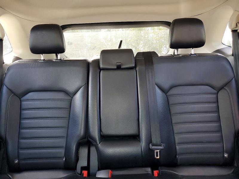 67163996 :رقم المزاد ، 2FMPK4J9XJBB91385 vin ، 2018 Ford Edge مزاد بيع