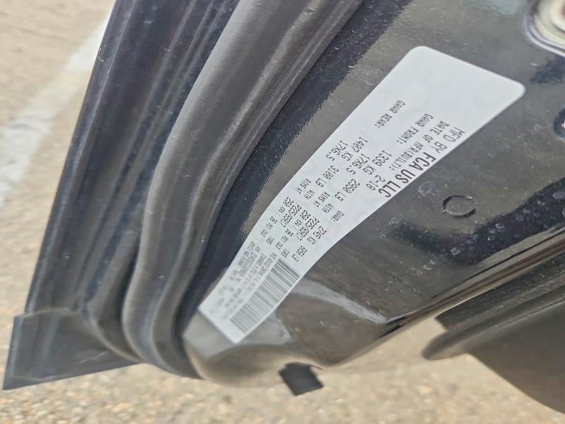 64042776 :رقم المزاد ، 2C4RDGEG3JR200520 vin ، 2018 Dodge Grand Caravan مزاد بيع