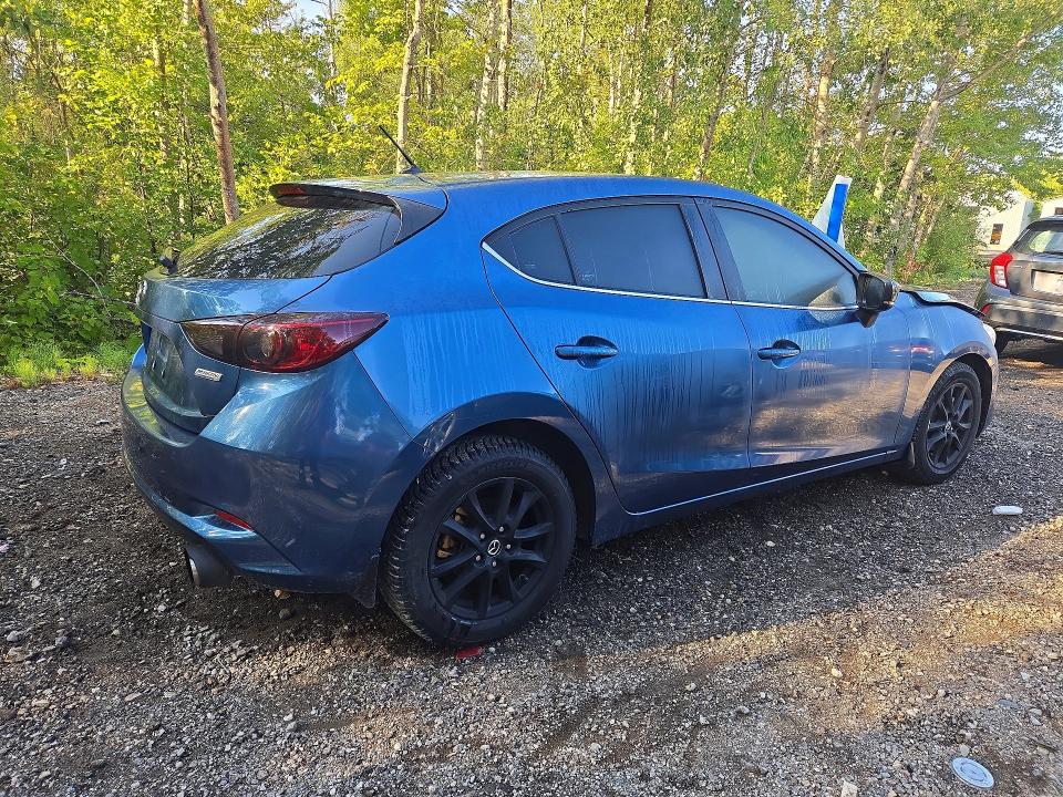 2017 Mazda 3 მანქანა იყიდება აუქციონზე, vin: JM1BN1L79H1115176, აუქციონის ნომერი: 66002576