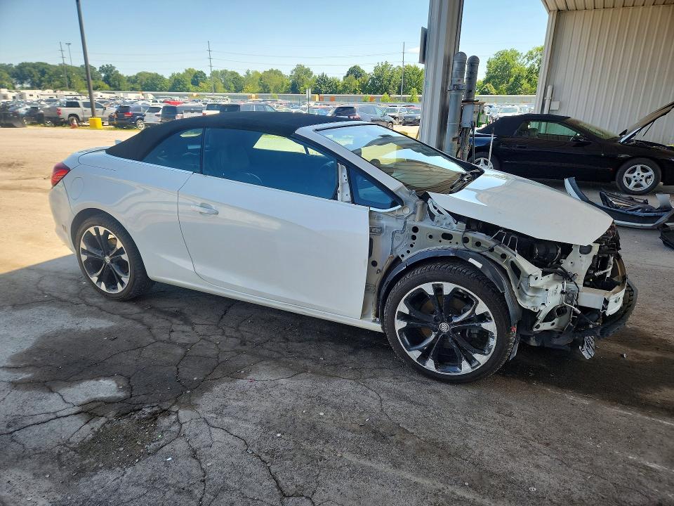 Продаж на аукціоні авто 2019 Buick Cascada, vin: W04WJ3N57KG359718, номер лоту: 63920036