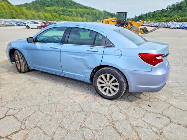 Aukcja sprzedaży 2013 Chrysler 200, vin: 1C3CCBCG7DN555498, numer aukcji: 66552176