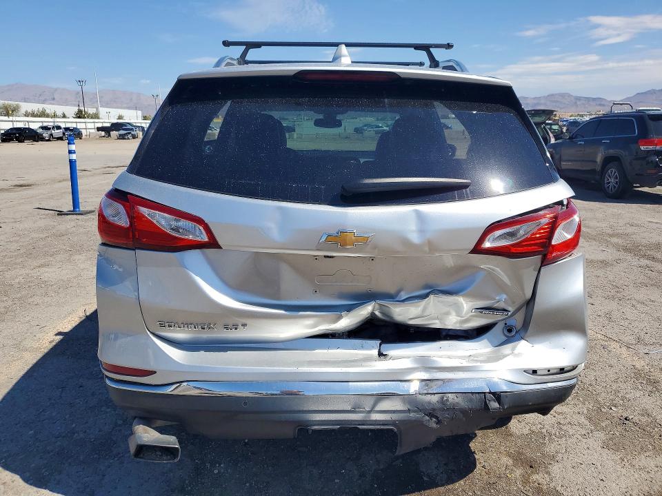 65335626 :رقم المزاد ، 3GNAXNEXXJS555798 vin ، 2018 Chevrolet Equinox مزاد بيع