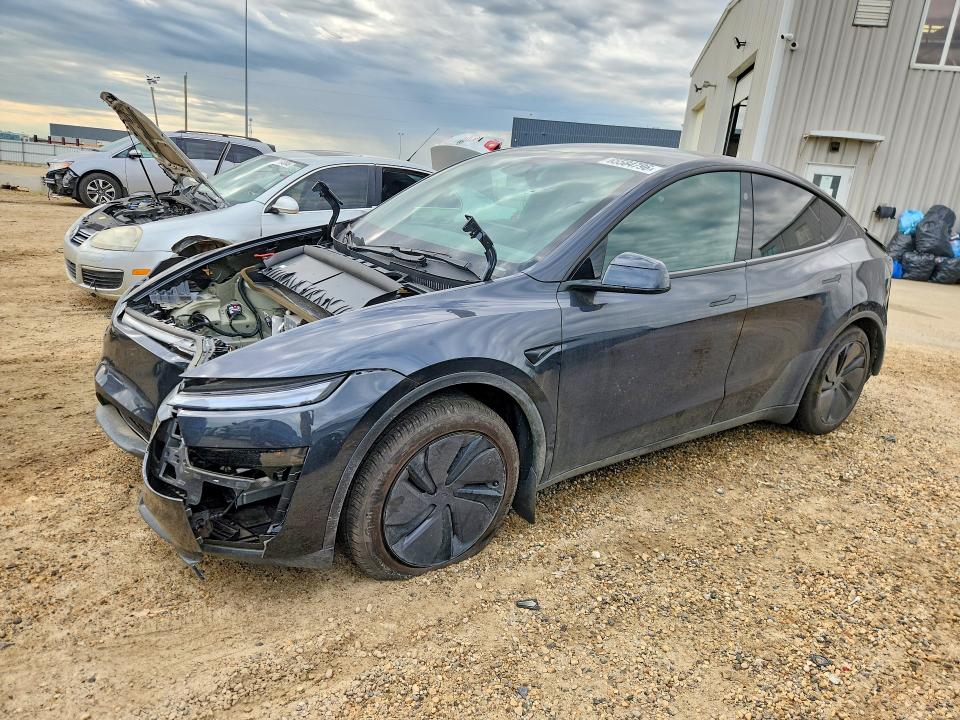 2026 Tesla Model Y მანქანა იყიდება აუქციონზე, vin: XP7YGDEE2TB828212, აუქციონის ნომერი: 65584796