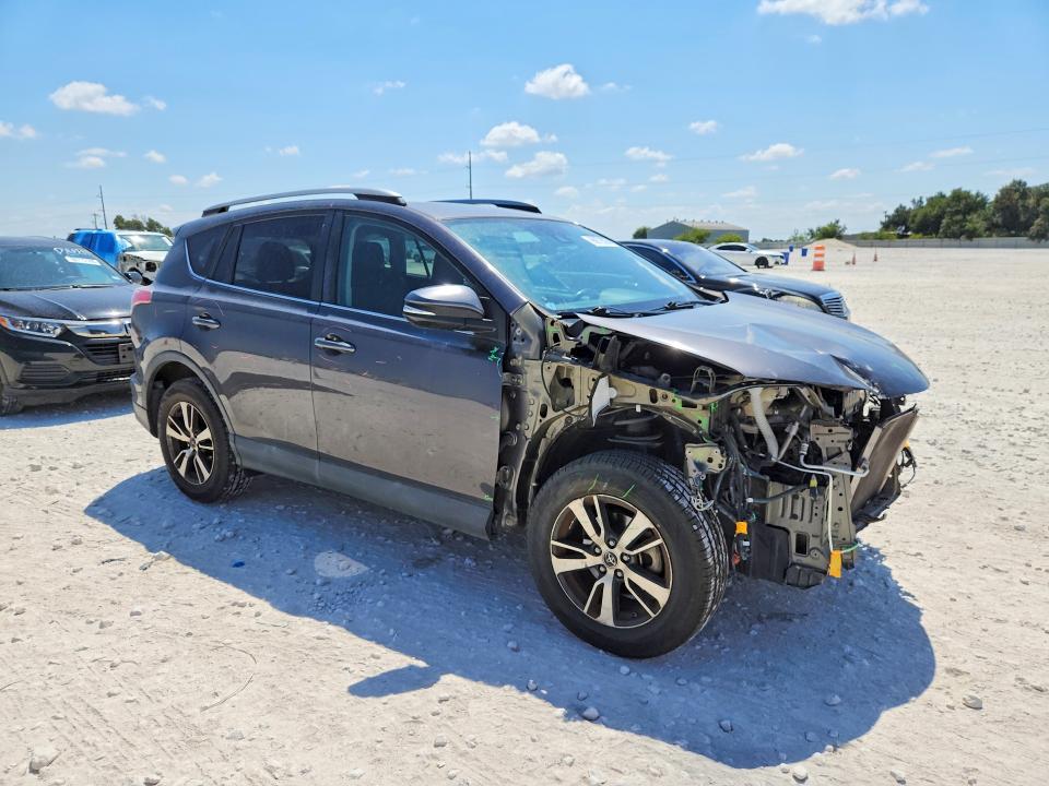 Продажа на аукционе авто 2018 Toyota Rav4, vin: 2T3WFREVXJW418175, номер лота: 66972826