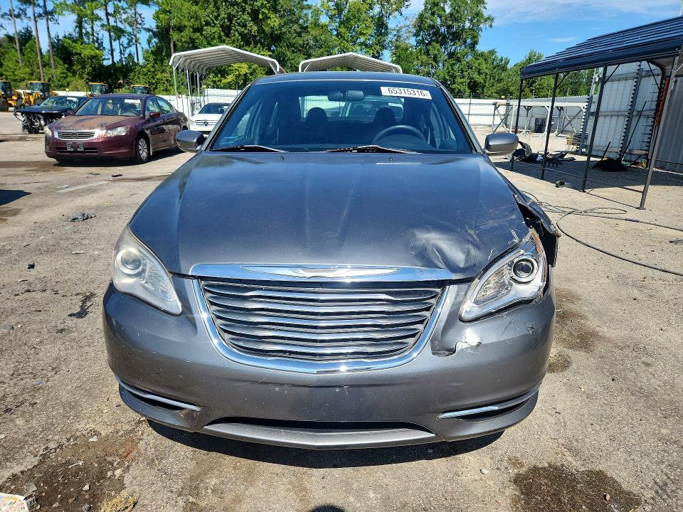 65315316 :رقم المزاد ، 1C3CCBAB6CN318300 vin ، 2012 Chrysler 200 مزاد بيع