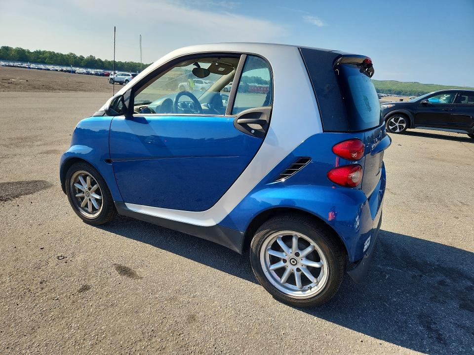 2009 Smart Fortwo მანქანა იყიდება აუქციონზე, vin: WMEEJ31X09K209502, აუქციონის ნომერი: 64312356