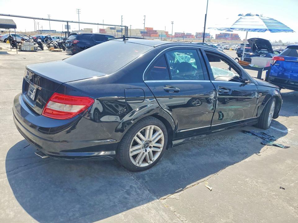 Продажа на аукционе авто 2008 Mercedes-benz C, vin: WDDGF54X28F048969, номер лота: 63933146