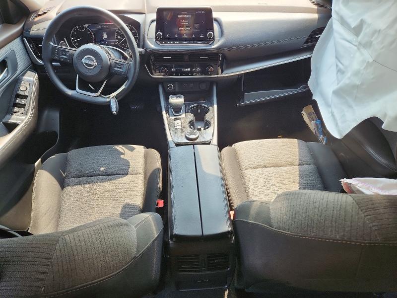 64537426 :رقم المزاد ، 5N1BT3BB6NC704849 vin ، 2022 Nissan Rogue مزاد بيع