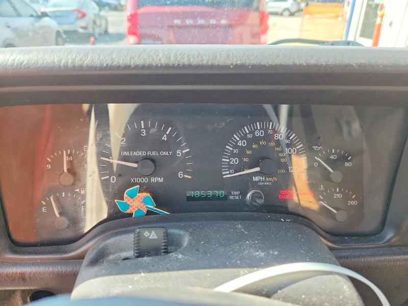 Продаж на аукціоні авто 2000 Jeep Cherokee, vin: 1J4FF48S8YL181875, номер лоту: 66045706