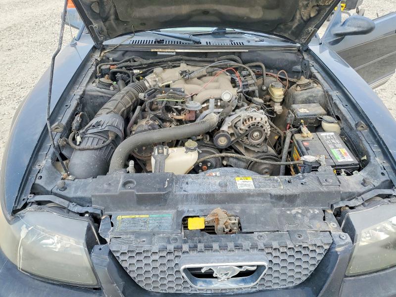 63764186 :رقم المزاد ، 1FAFP44684F179263 vin ، 2004 Ford Mustang مزاد بيع