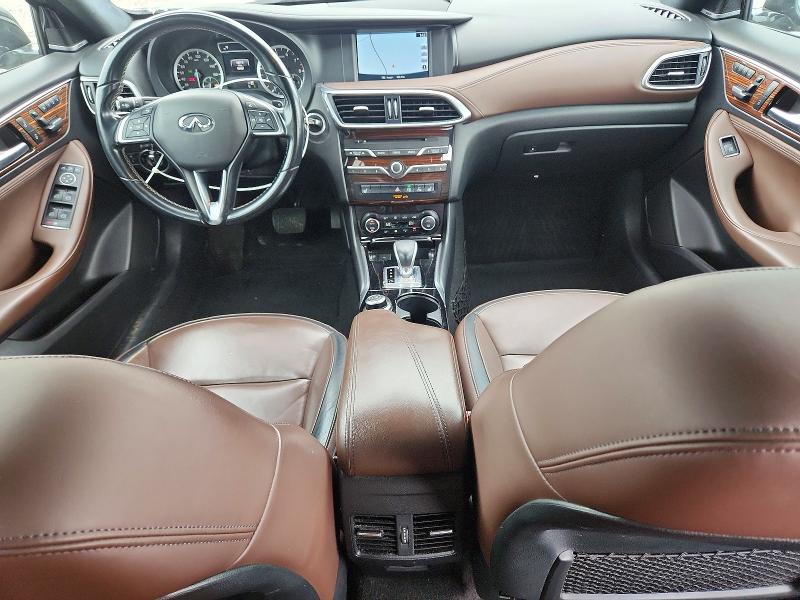 2017 Infiniti Qx30 მანქანა იყიდება აუქციონზე, vin: SJKCH5CR1HA025876, აუქციონის ნომერი: 65727526