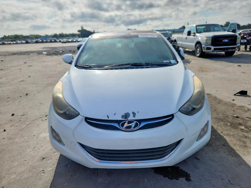 64907166 :رقم المزاد ، 5NPDH4AE1DH437106 vin ، 2013 Hyundai Elantra مزاد بيع