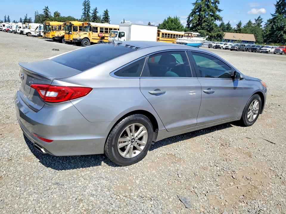 2015 Hyundai Sonata მანქანა იყიდება აუქციონზე, vin: 5NPE24AFXFH004515, აუქციონის ნომერი: 64283696