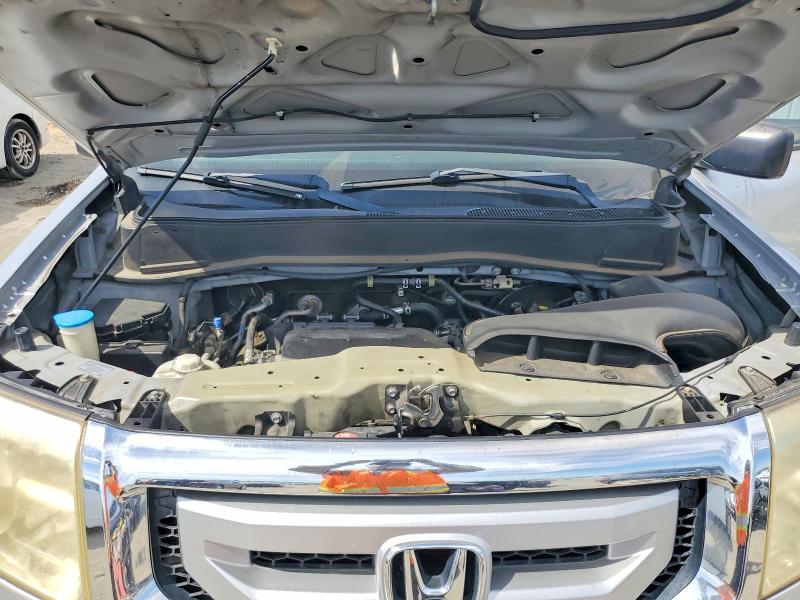 65589706 :رقم المزاد ، 5FNYF3H21BB008606 vin ، 2011 Honda Pilot مزاد بيع