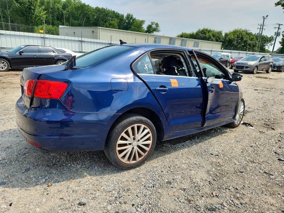 Продажа на аукционе авто 2012 Volkswagen Jetta, vin: 3VWLP7AJ1CM311220, номер лота: 63503236