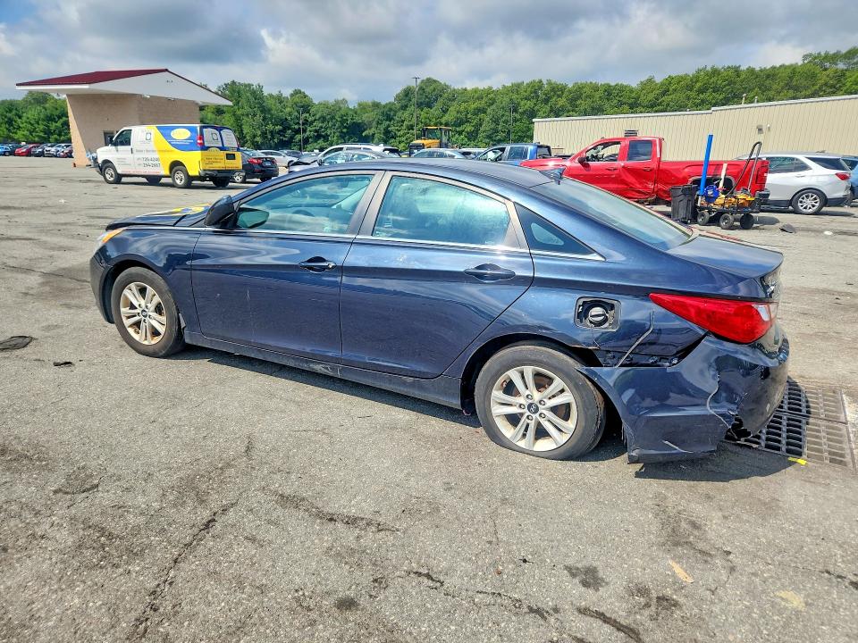 2013 Hyundai Sonata მანქანა იყიდება აუქციონზე, vin: 5NPEB4AC1DH624284, აუქციონის ნომერი: 63845266