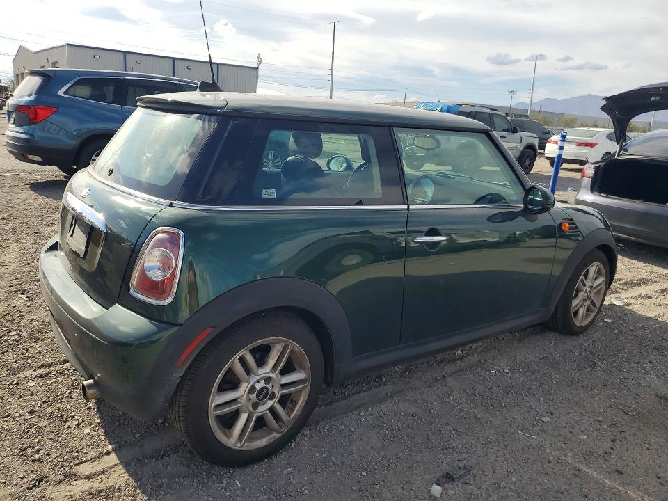 65954796 :رقم المزاد ، WMWSU3C5XCT184577 vin ، 2012 Mini Cooper مزاد بيع
