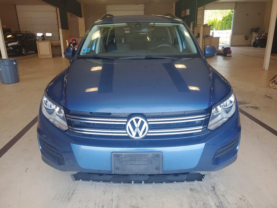 Продаж на аукціоні авто 2017 Volkswagen Tiguan, vin: WVGBV7AX6HK025267, номер лоту: 64762846