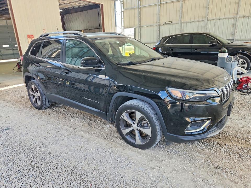 67300296 :رقم المزاد ، 1C4PJLDN8KD233090 vin ، 2019 Jeep Cherokee مزاد بيع