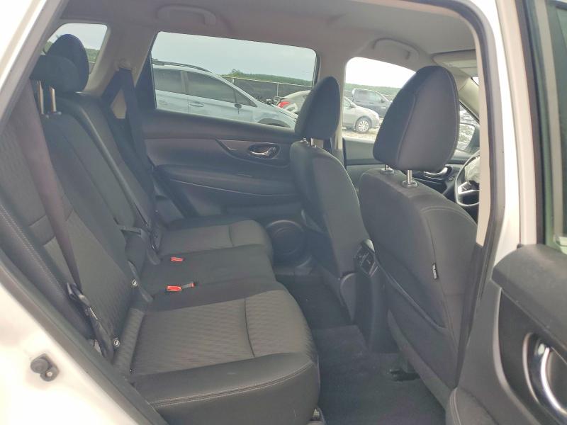 66197486 :رقم المزاد ، KNMAT2MVXJP558976 vin ، 2018 Nissan Rogue مزاد بيع