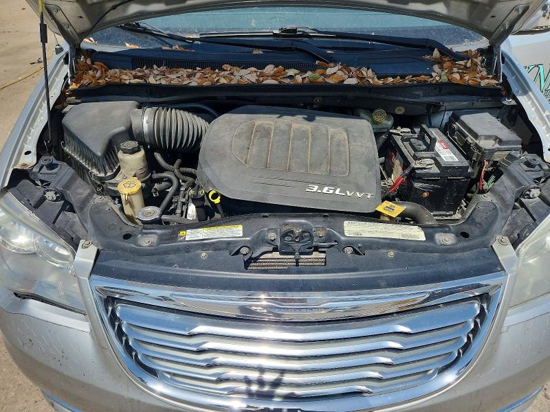 65044886 :رقم المزاد ، 2C4RC1CG3CR170828 vin ، 2012 Chrysler Town & Country مزاد بيع