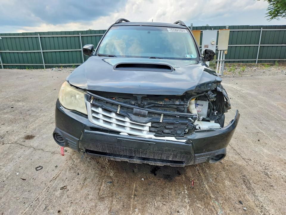 64475976 :رقم المزاد ، JF2SHGAC1CH415869 vin ، 2012 Subaru Forester مزاد بيع