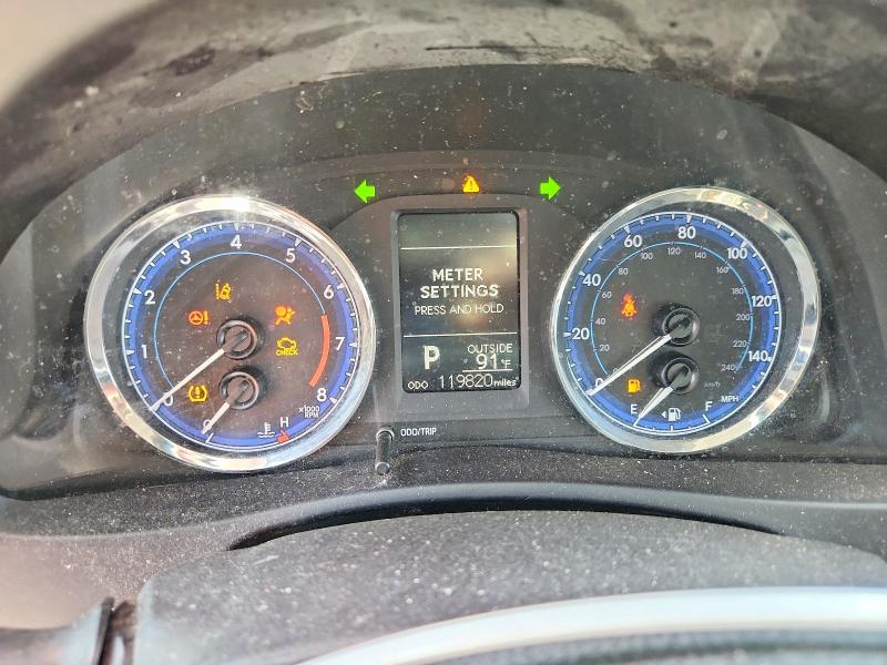 Продаж на аукціоні авто 2018 Toyota Corolla, vin: 5YFBURHE1JP781846, номер лоту: 64388726