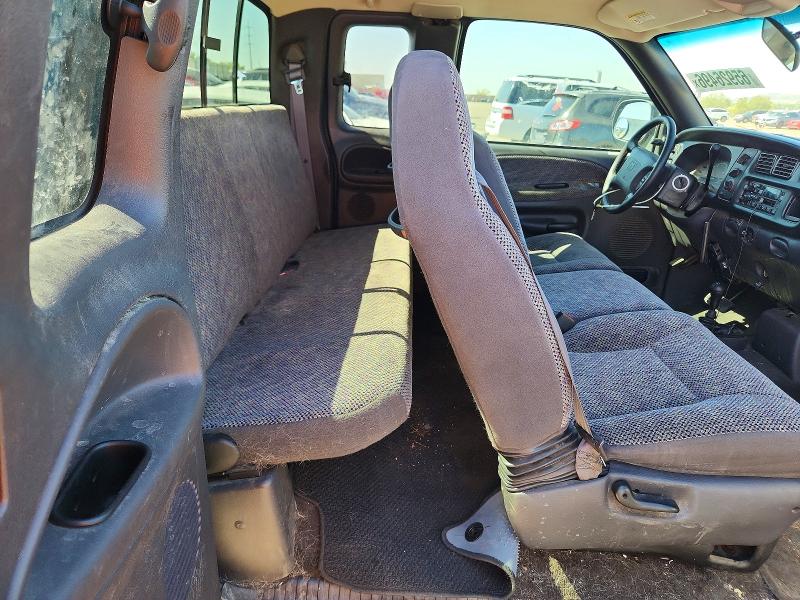 65926496 :رقم المزاد ، 3B7HF13Z2YM215325 vin ، 2000 Dodge Ram 1500 مزاد بيع