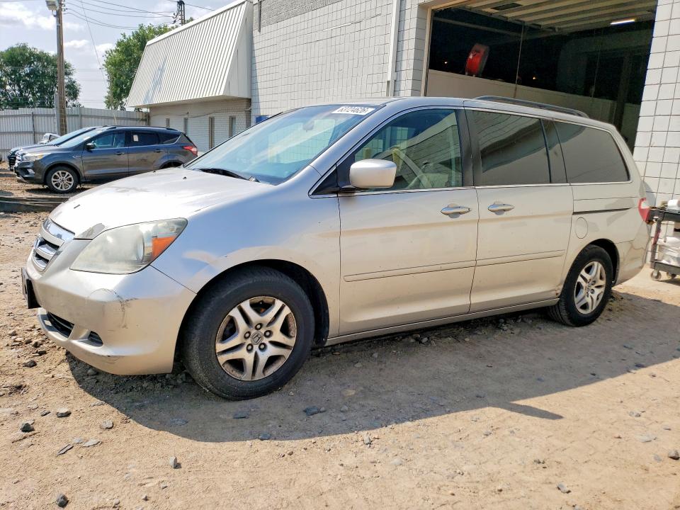 63724626 :رقم المزاد ، 5FNRL38657B123166 vin ، 2007 Honda Odyssey مزاد بيع