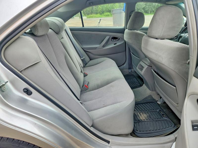 64810856 :رقم المزاد ، 4T1BF3EK3AU002169 vin ، 2010 Toyota Camry مزاد بيع