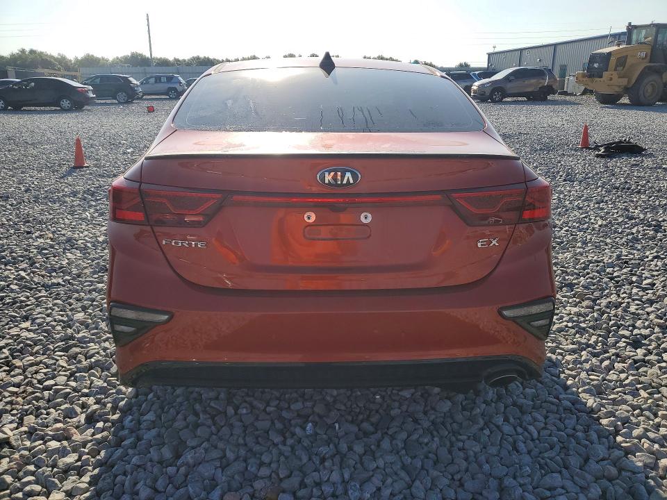 64672126 :رقم المزاد ، 3KPF54AD5KE068809 vin ، 2019 Kia Forte مزاد بيع