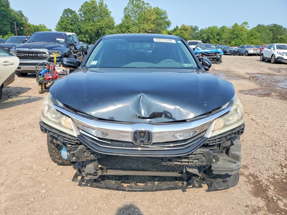 2017 Honda Accord მანქანა იყიდება აუქციონზე, vin: 1HGCR2F31HA011967, აუქციონის ნომერი: 64771346