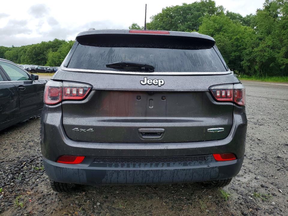 Продаж на аукціоні авто 2018 Jeep Compass, vin: 3C4NJDBB0JT433864, номер лоту: 63526686
