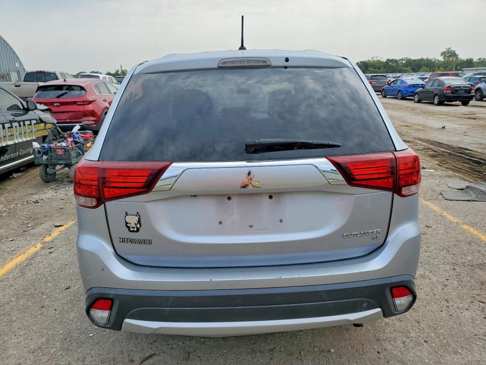 Продаж на аукціоні авто 2016 Mitsubishi Outlander, vin: JA4AD3A35GZ003656, номер лоту: 63723106