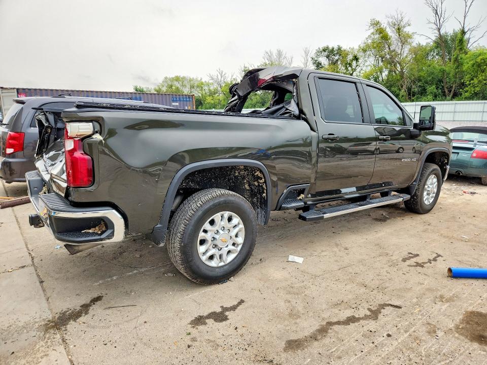 64140216 :رقم المزاد ، 1GC4YNE76NF259321 vin ، 2022 Chevrolet Silverado مزاد بيع