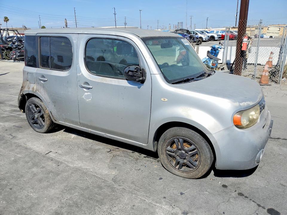 64576486 :رقم المزاد ، JN8AZ2KR7BT207377 vin ، 2011 Nissan Cube مزاد بيع