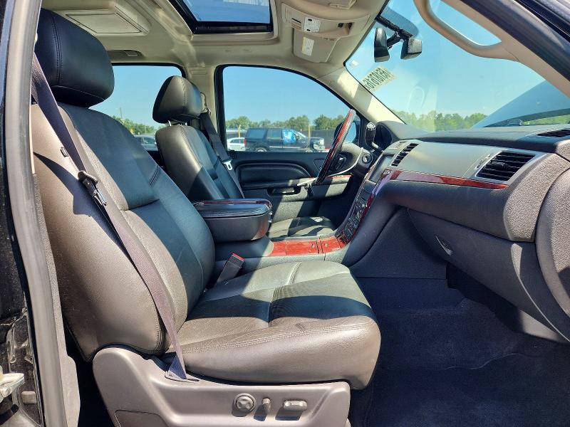 2013 Cadillac Escalade მანქანა იყიდება აუქციონზე, vin: 1GYS4CEF6DR257459, აუქციონის ნომერი: 65187616
