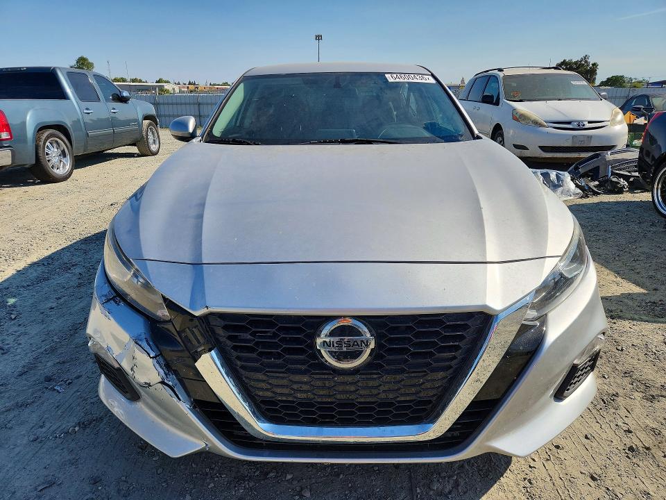 Продажа на аукционе авто 2020 Nissan Altima, vin: 1N4BL4BV5LC256482, номер лота: 64600436