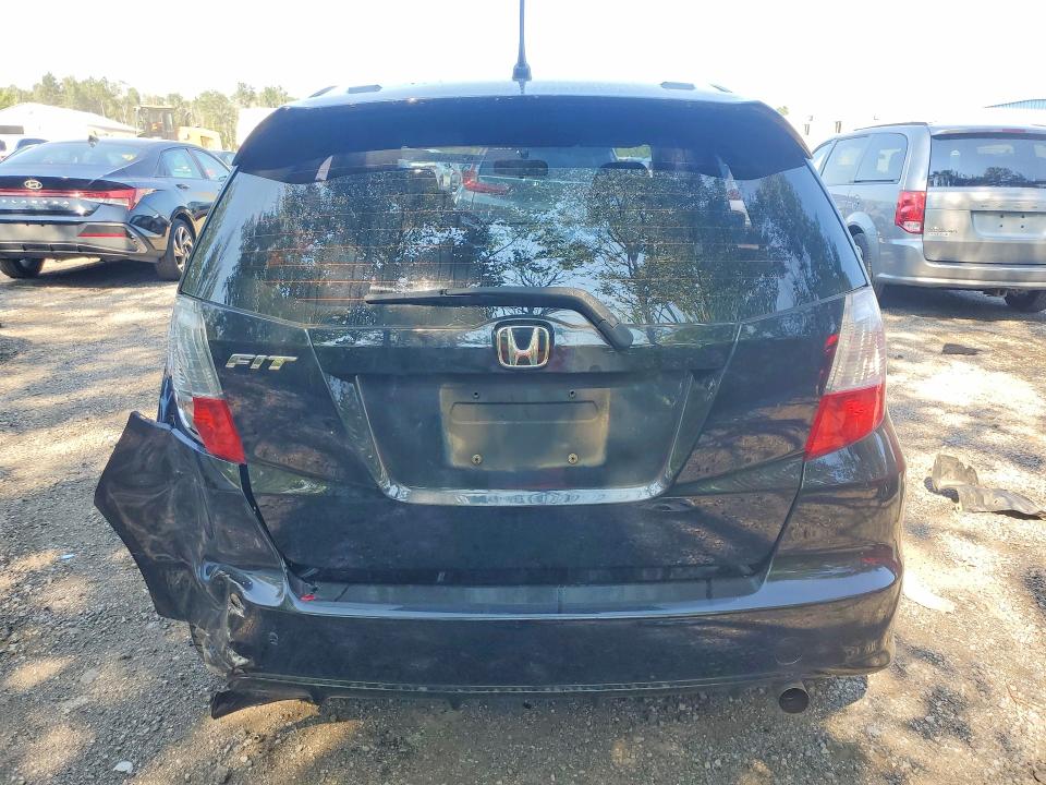 Продаж на аукціоні авто 2014 Honda Fit, vin: LUCGE8H54E3006531, номер лоту: 62354656