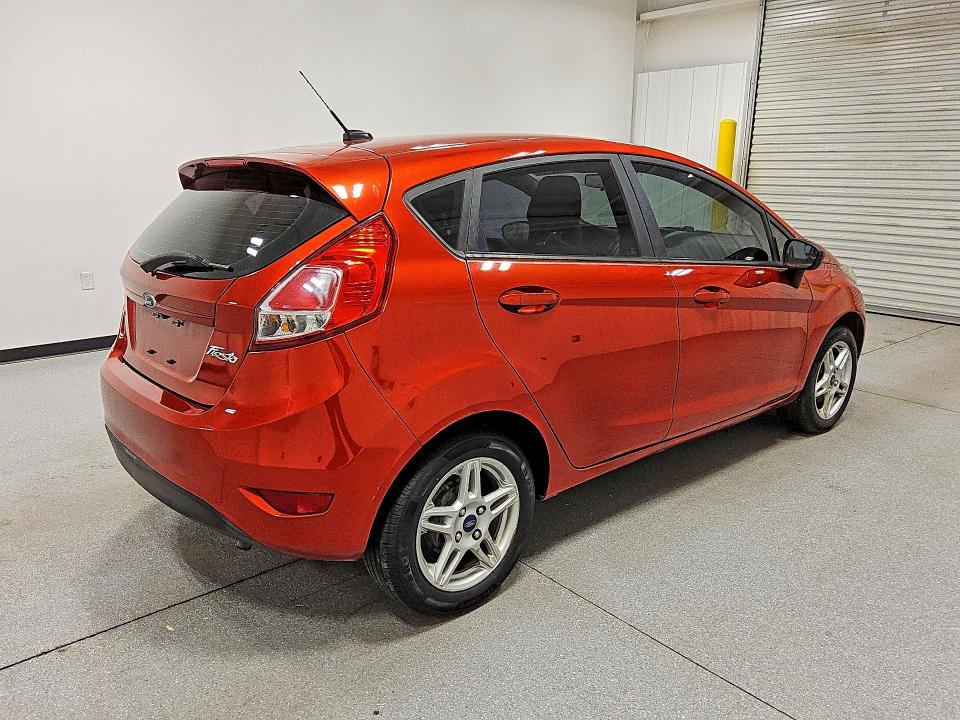 Продажа на аукционе авто 2019 Ford Fiesta, vin: 3FADP4EJ0KM123065, номер лота: 62966536
